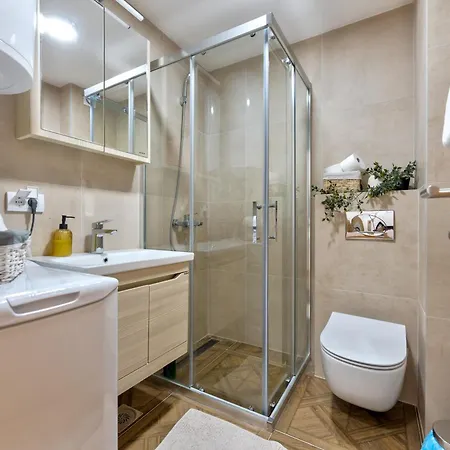 Idila Apartment *